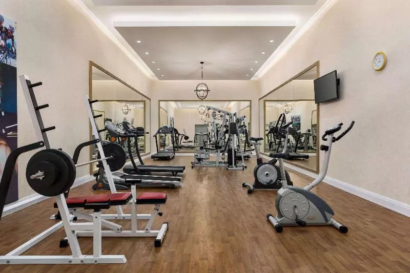 هتل Ramada By Wyndham Shymkent
