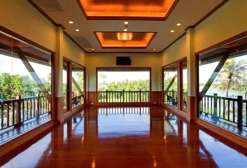 هتل Rk Riverside Resort & Spa