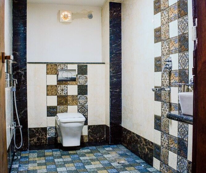 בית מלון כפרי Sameer Palace