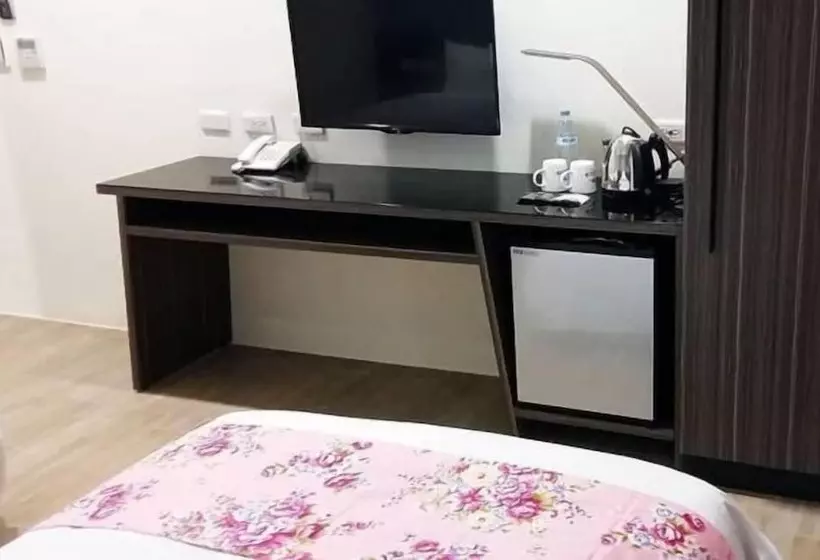 هتل Sendale Zhubei Business