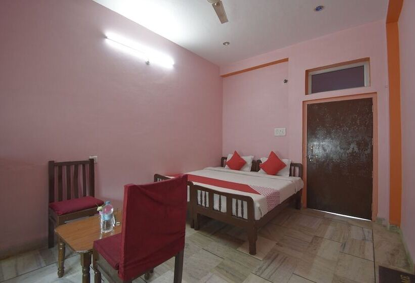 ホテル Sun N Star By Oyo Rooms