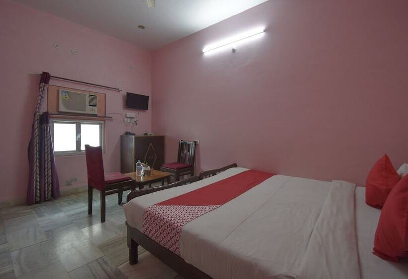 ホテル Sun N Star By Oyo Rooms