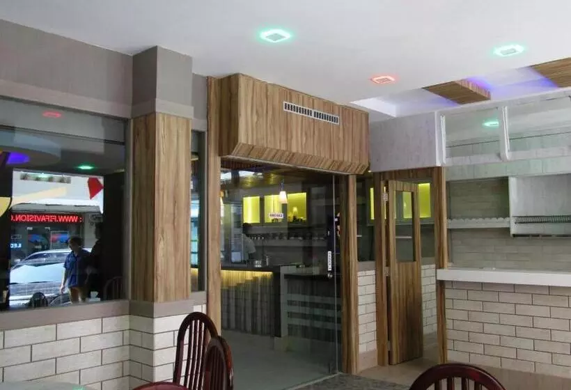 Paragon Nagoya Hotel Batam