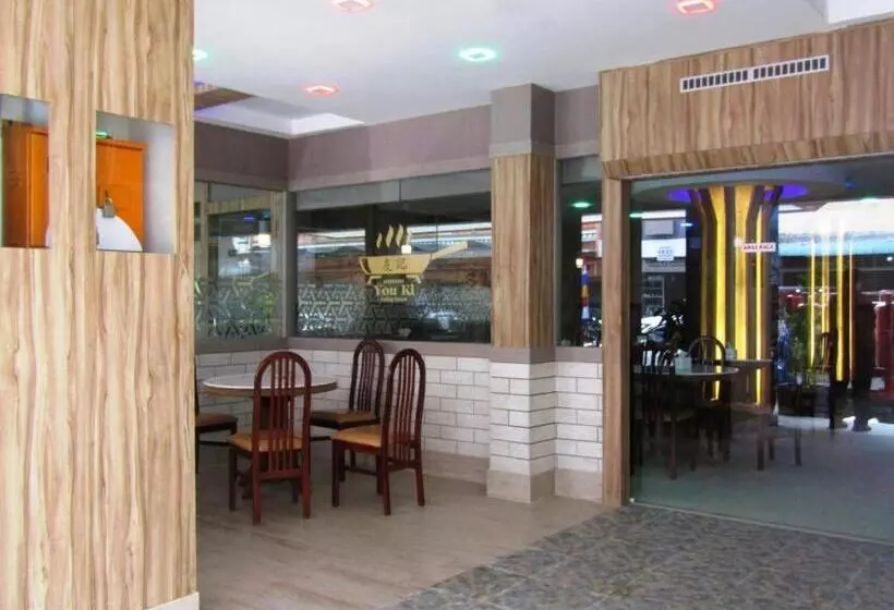 Paragon Nagoya Hotel Batam