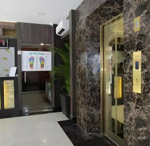 Paragon Nagoya Hotel Batam