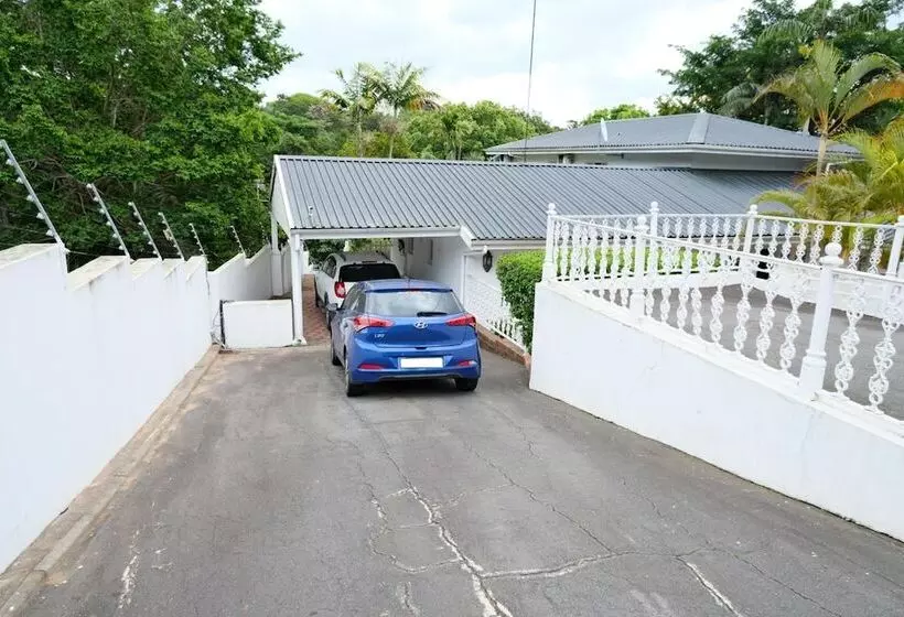 The Whitehouse Bed And Breakfast