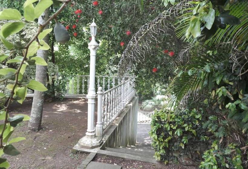 The Whitehouse Bed And Breakfast