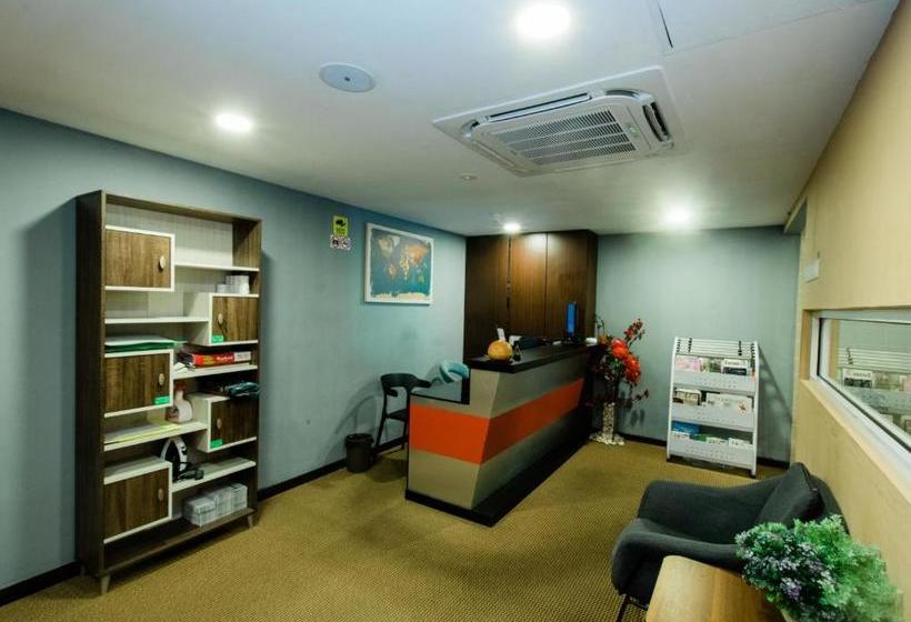 V Motel By Oyo Rooms