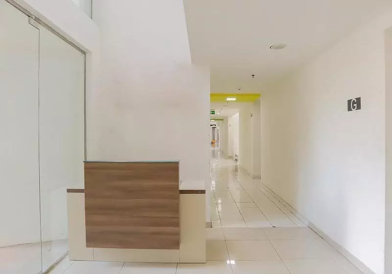 Hotelli Aeropolis Apartment By Oyo Rooms