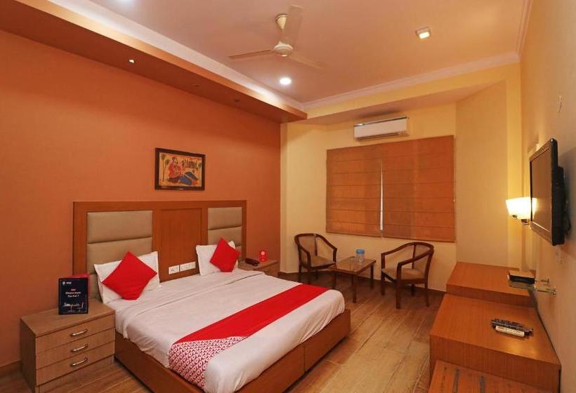 Hotell Birdhouse Residency By Oyo Rooms