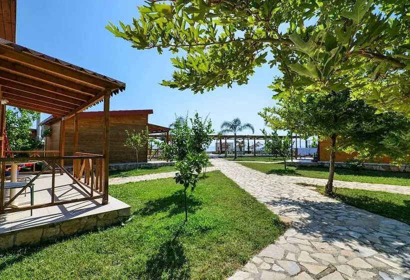 ホテル Bunec Beach Resort