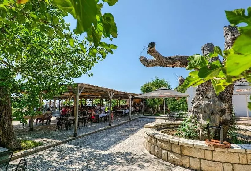 ホテル Bunec Beach Resort