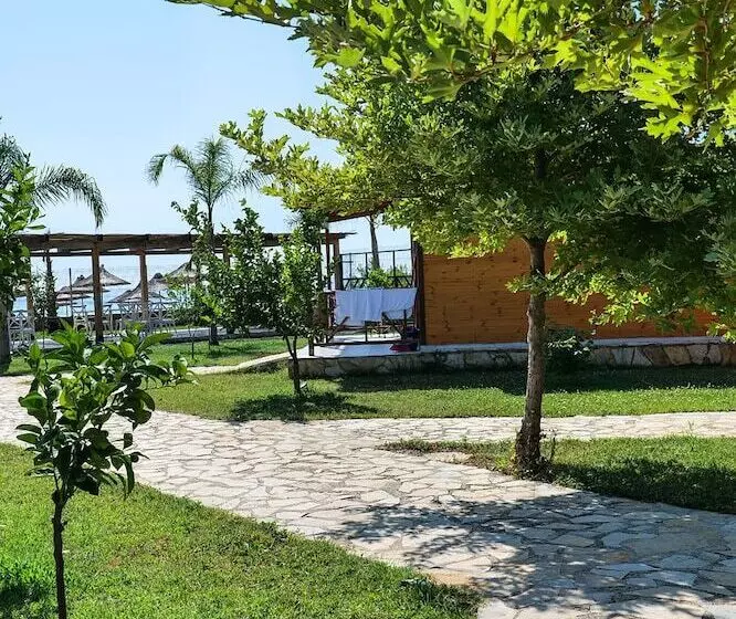 ホテル Bunec Beach Resort