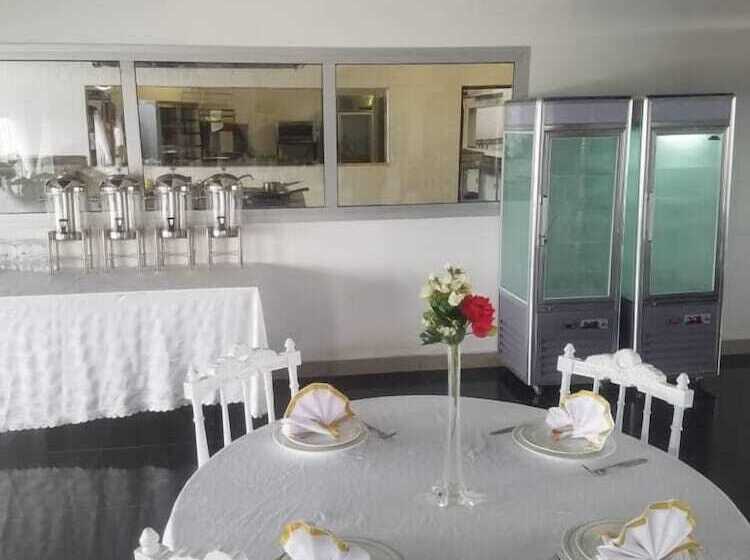 هتل Byblos Palace