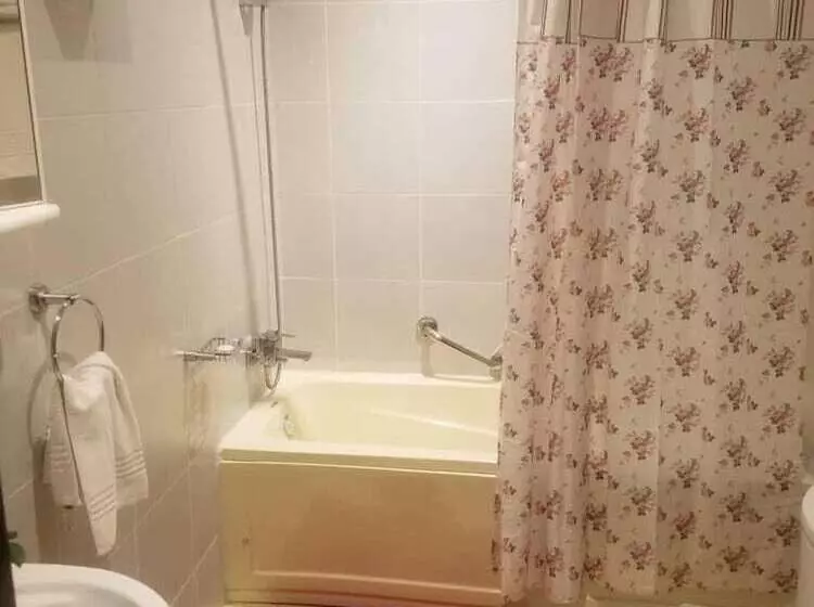 هتل Byblos Palace