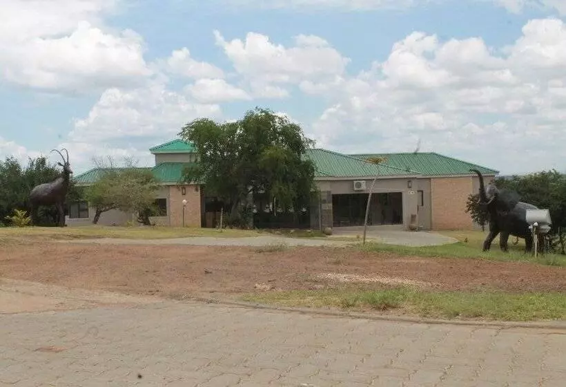 هتل Qabula Safari Lodge