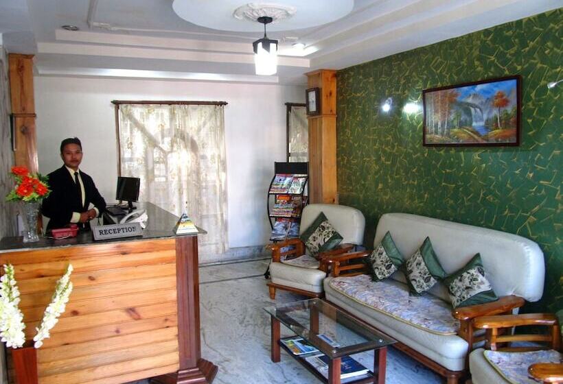 فندق Retreat Alpine Crest