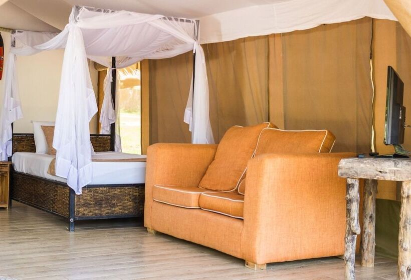 هتل The Cradle Tented Camp