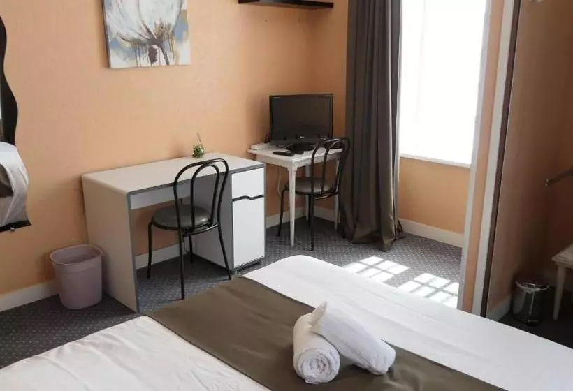 Hotelli Hôtel Duguesclin