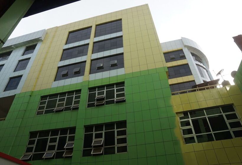 Là Ponye Hotel Apartment