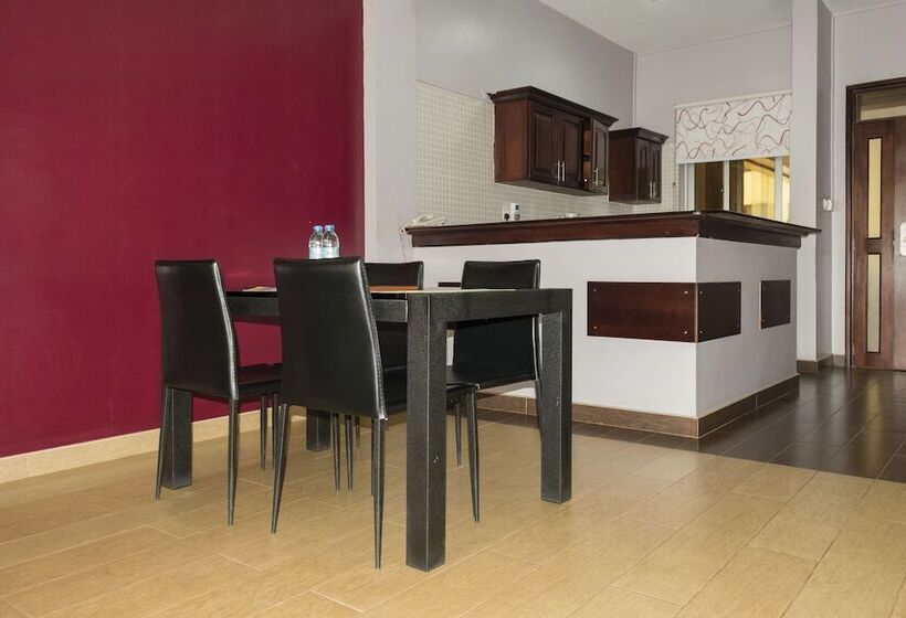 Là Ponye Hotel Apartment