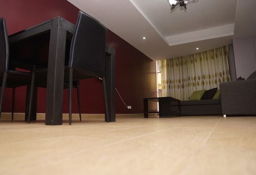 Là Ponye Hotel Apartment