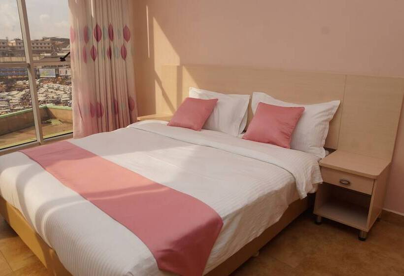 Là Ponye Hotel Apartment