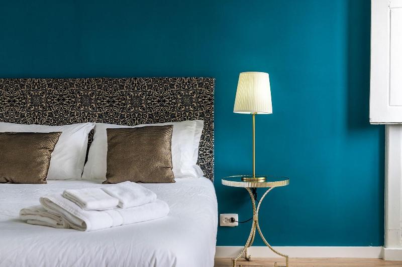 پانسیون The Color Hostel