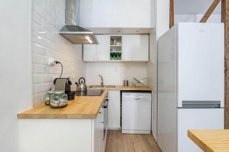 پانسیون The Color Hostel