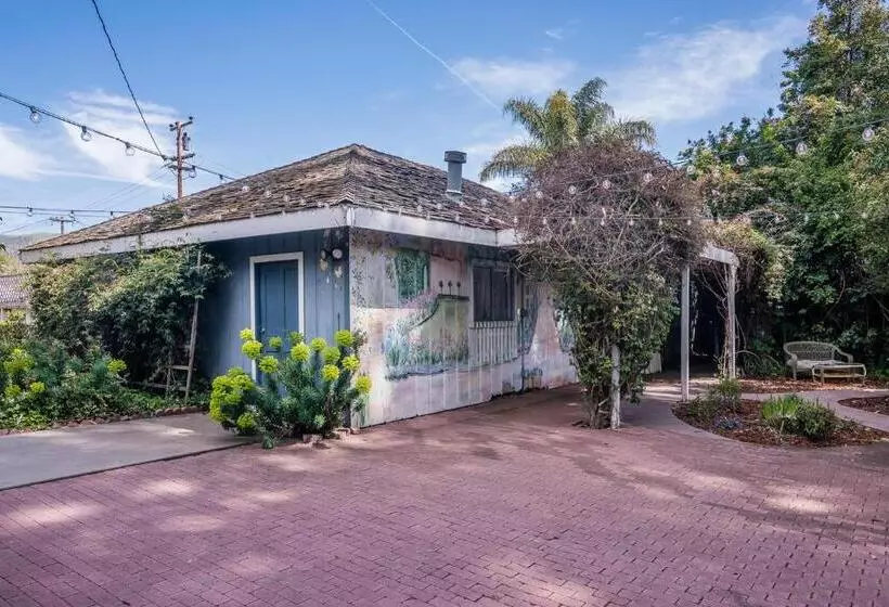 住宿加早餐  Kaleidoscope Inn & Gardens