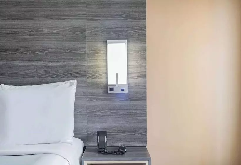 Отель Baymont By Wyndham Commerce Ga Near Tanger Outlets Mall