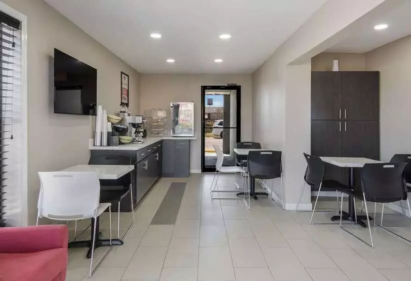 בית מלון כפרי Econo Lodge Waco North I35