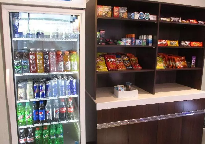 هتل Glō Best Western Lexington