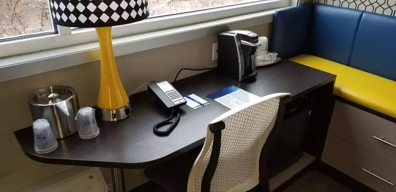 هتل Glō Best Western Lexington