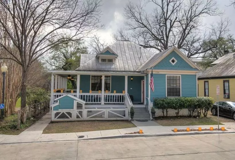 هتل Inn On The Riverwalk