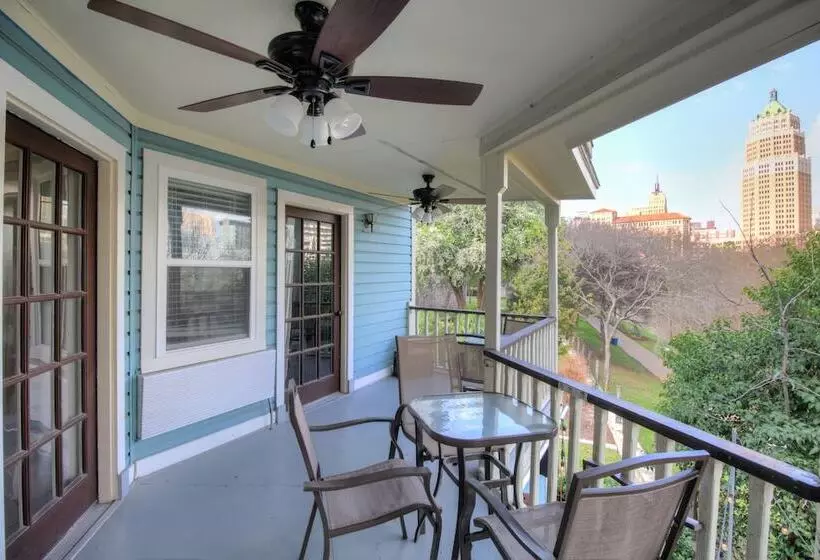 هتل Inn On The Riverwalk