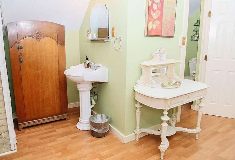 هتل Inn On The Riverwalk