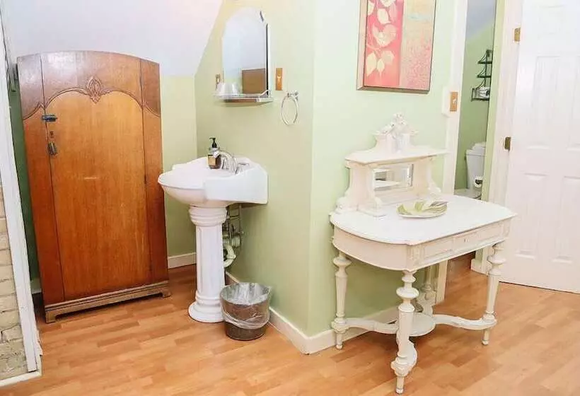 هتل Inn On The Riverwalk