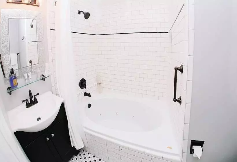 هتل Inn On The Riverwalk