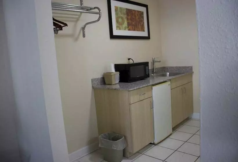 فندق Legacy Inn  Cookeville