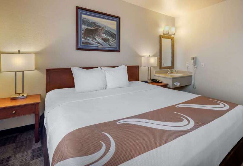 هتل Quality Inn Kenai