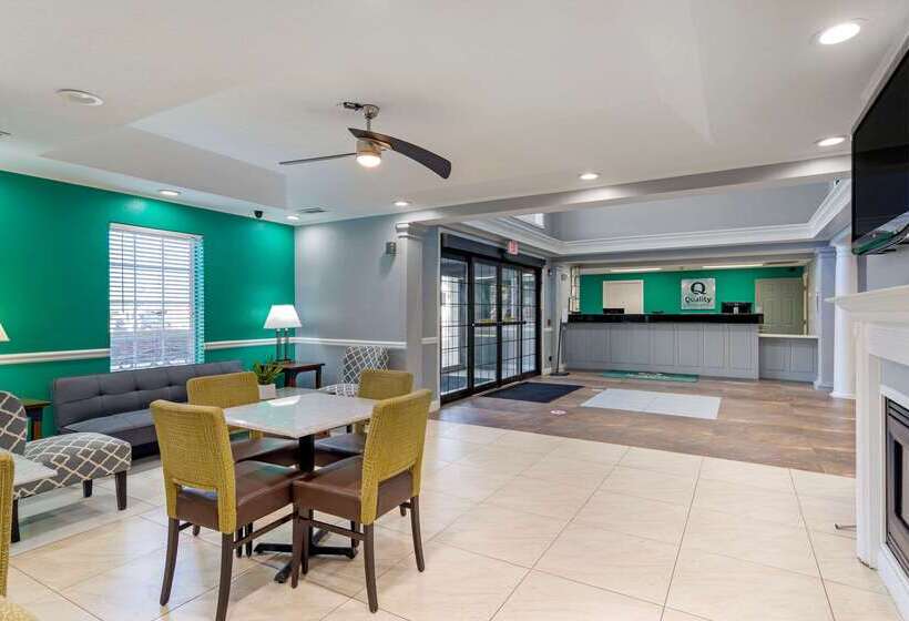 Отель Quality Inn Newnan Atlanta South