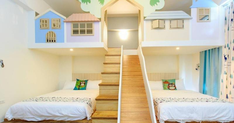 تختخواب و صبحانه Bj Classic Town