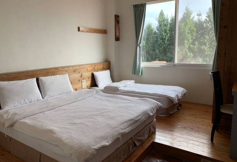 تختخواب و صبحانه Lu Din Manor