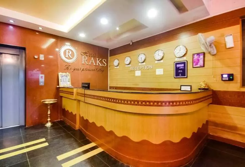 Capital O 49169 Hotel Raks