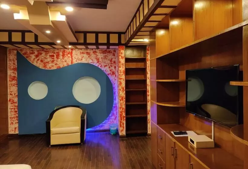 هتل Hostmandu