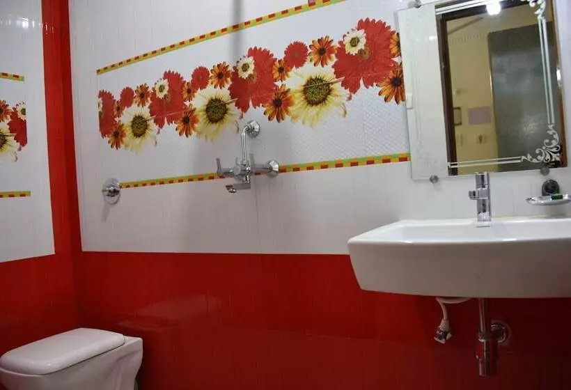 Hotelli Kismat Mahal