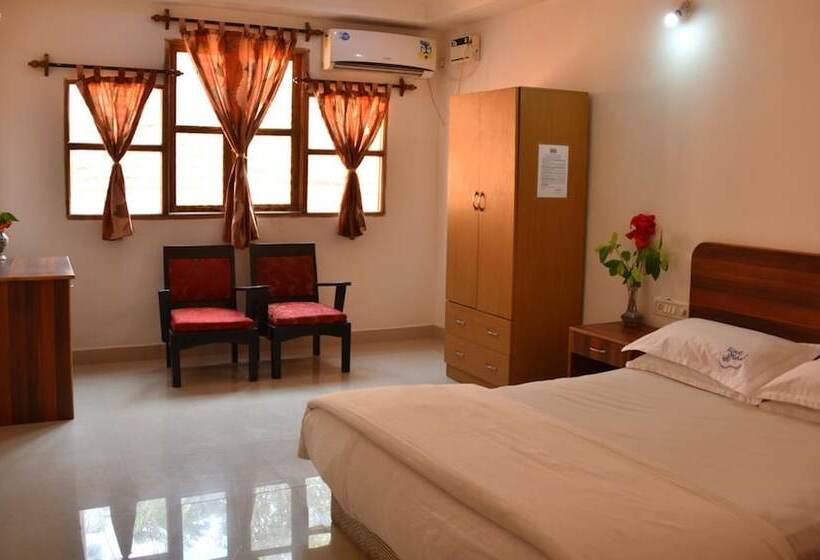 בית מלון כפרי Kismat Mahal