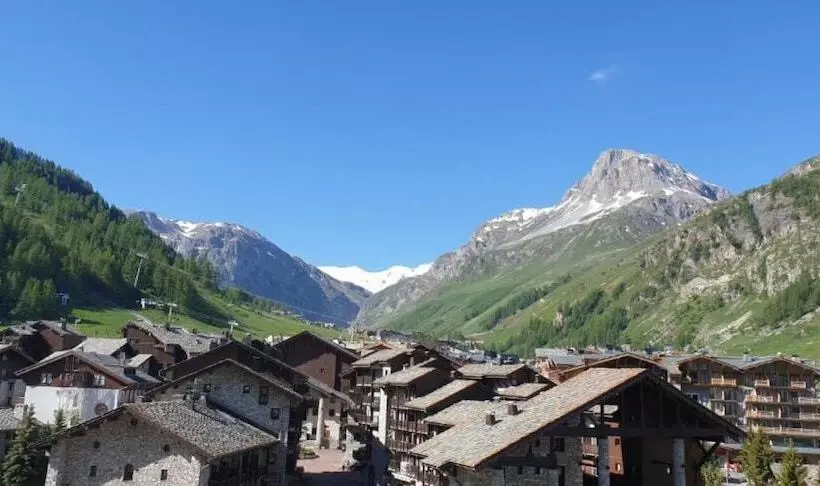 هتل & Spa Le Val D Isère
