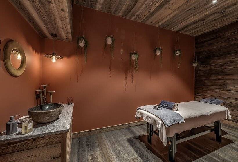 هتل & Spa Le Val D Isère